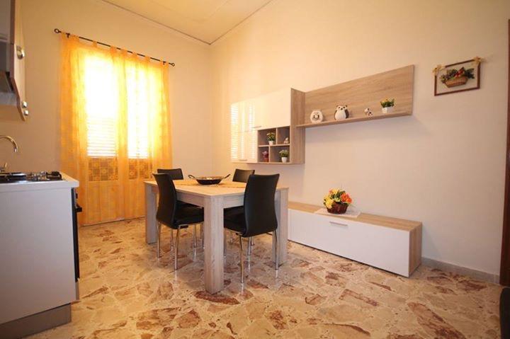 Le Tre Rose Di Mary Appartement Avola Buitenkant foto